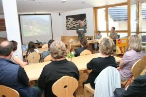 Razstava Janeza Medveška v Solčavi